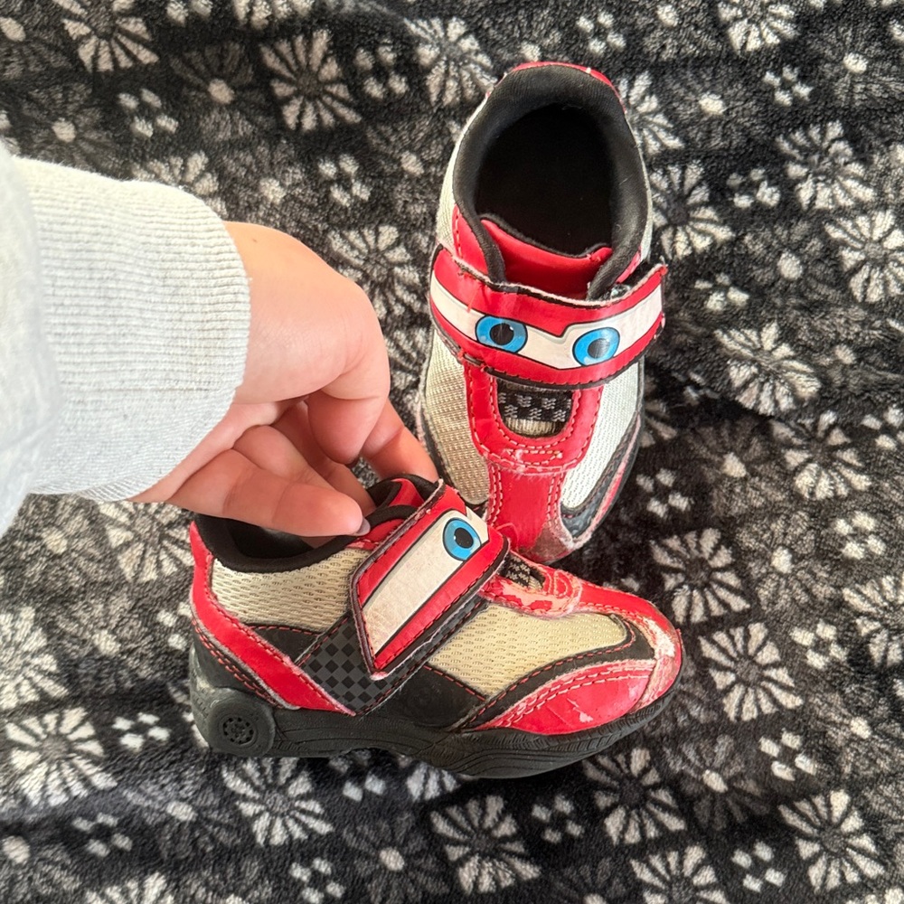 Y2K Cars child shoes